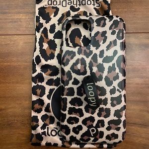 iPhone 11 Pro Leopard Loopy Case